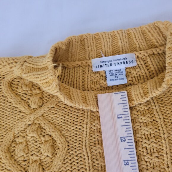 Mustard Yellow Cable Knit Sweater Pullover Vintage Limited Express   Size S - Picture 11 of 15